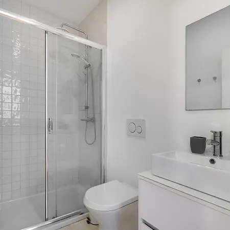 Whome Living Stylish & Cozy Διαμέρισμα